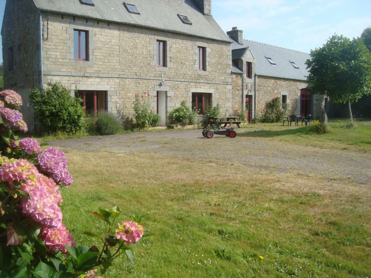 Kerbave Braz Vila Plouzélambre Exterior foto